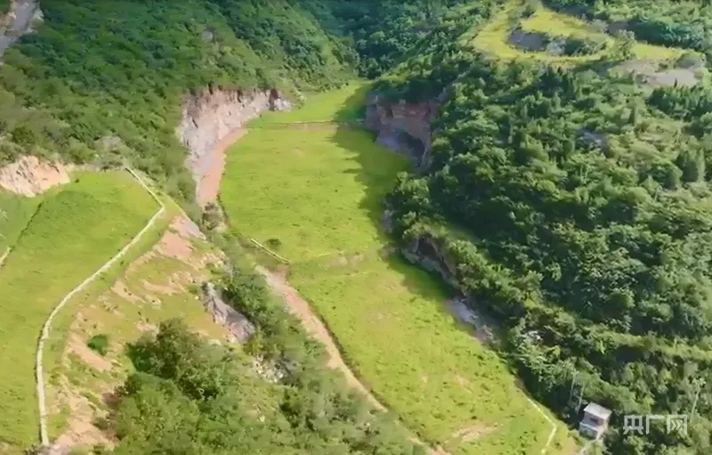 855a4310499b92f0efbfb5af4d1e03f0.png